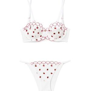 Adore Me Strawberry Set